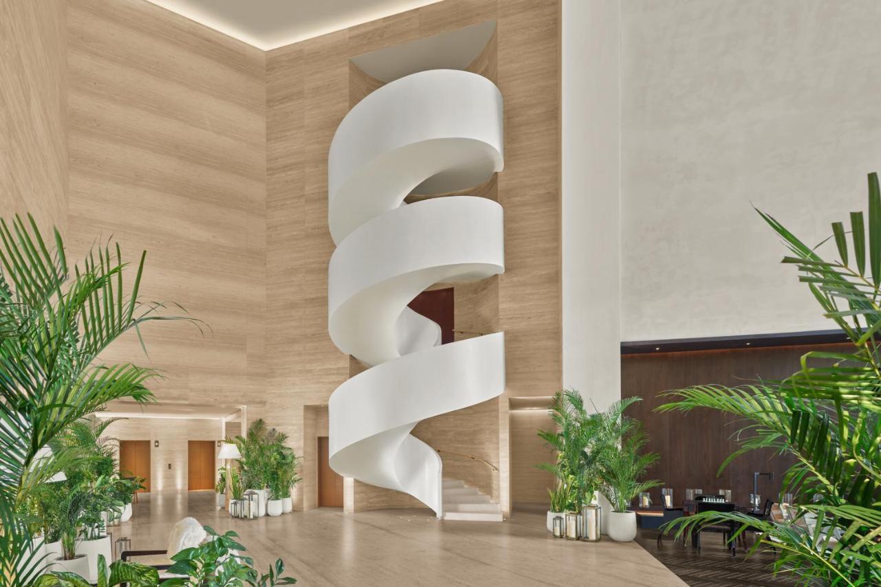 The Dubai Edition Exteriör bild The spiral staircase